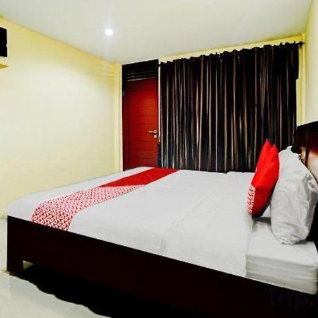 Oyo 90331 Hotel Toba Shanda Parapat Ngoại thất bức ảnh