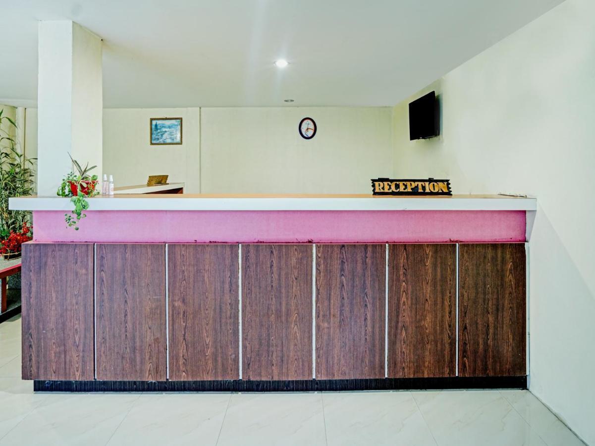 Oyo 90331 Hotel Toba Shanda Parapat Ngoại thất bức ảnh