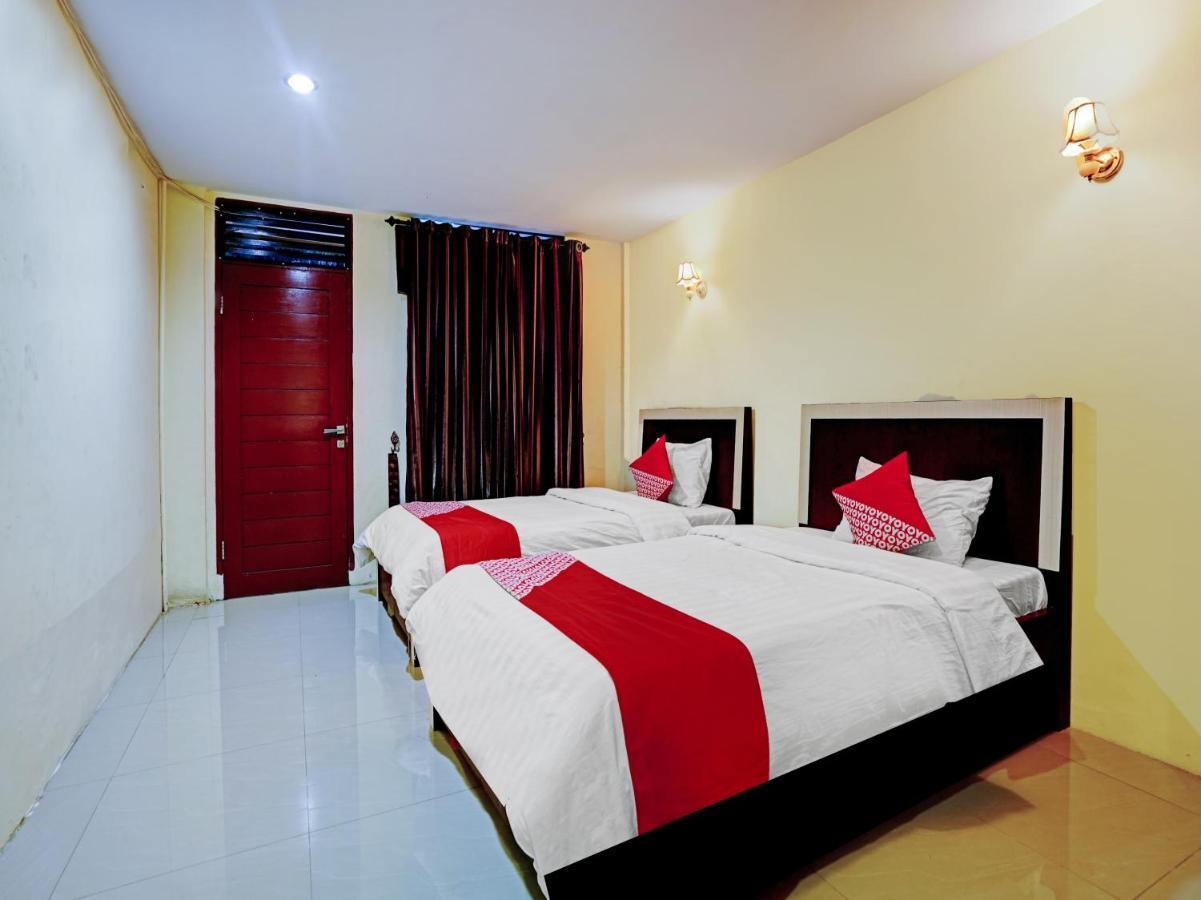 Oyo 90331 Hotel Toba Shanda Parapat Ngoại thất bức ảnh
