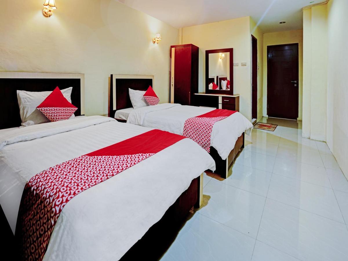 Oyo 90331 Hotel Toba Shanda Parapat Ngoại thất bức ảnh