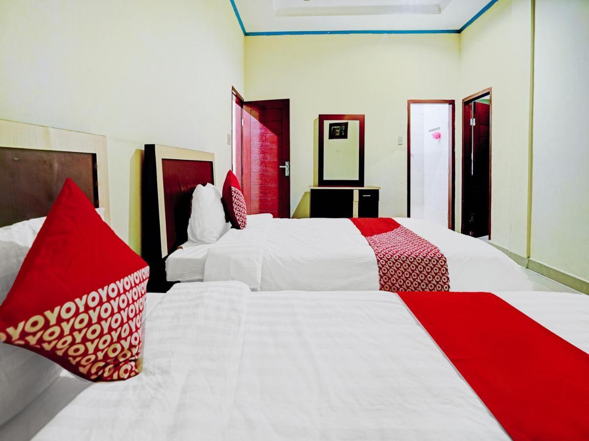 Oyo 90331 Hotel Toba Shanda Parapat Ngoại thất bức ảnh