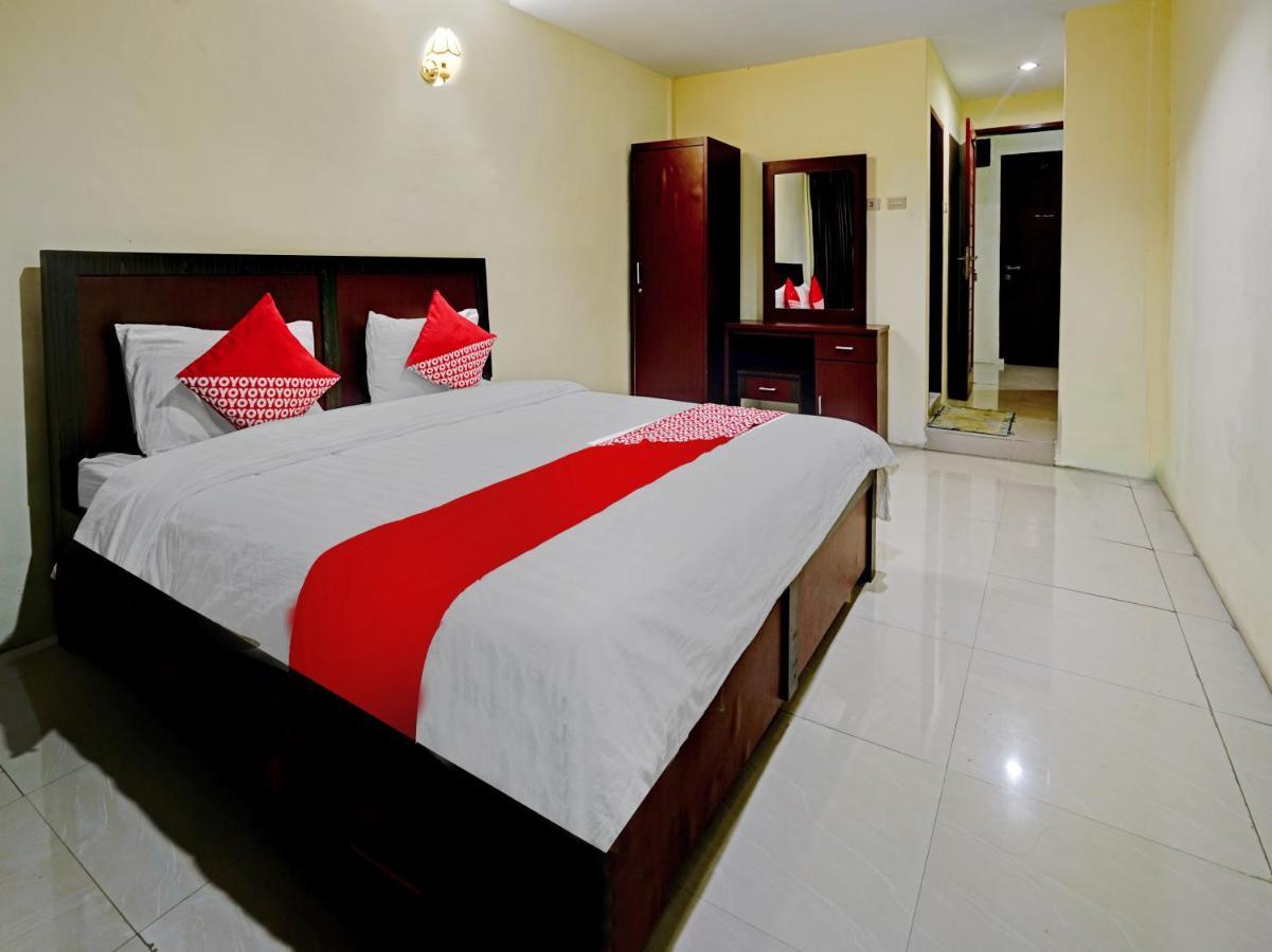 Oyo 90331 Hotel Toba Shanda Parapat Ngoại thất bức ảnh