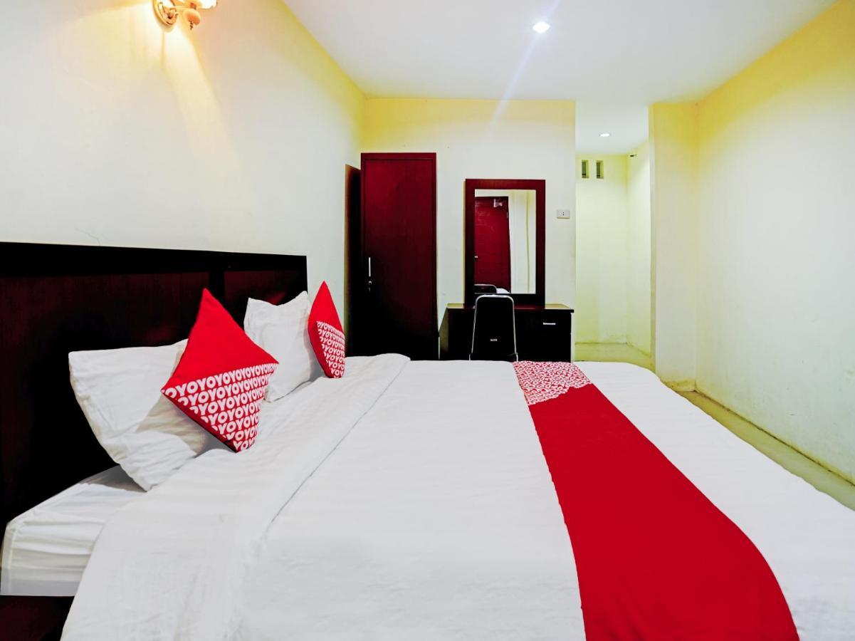 Oyo 90331 Hotel Toba Shanda Parapat Ngoại thất bức ảnh