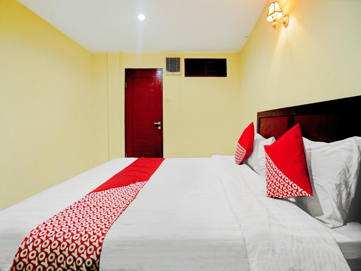Oyo 90331 Hotel Toba Shanda Parapat Ngoại thất bức ảnh