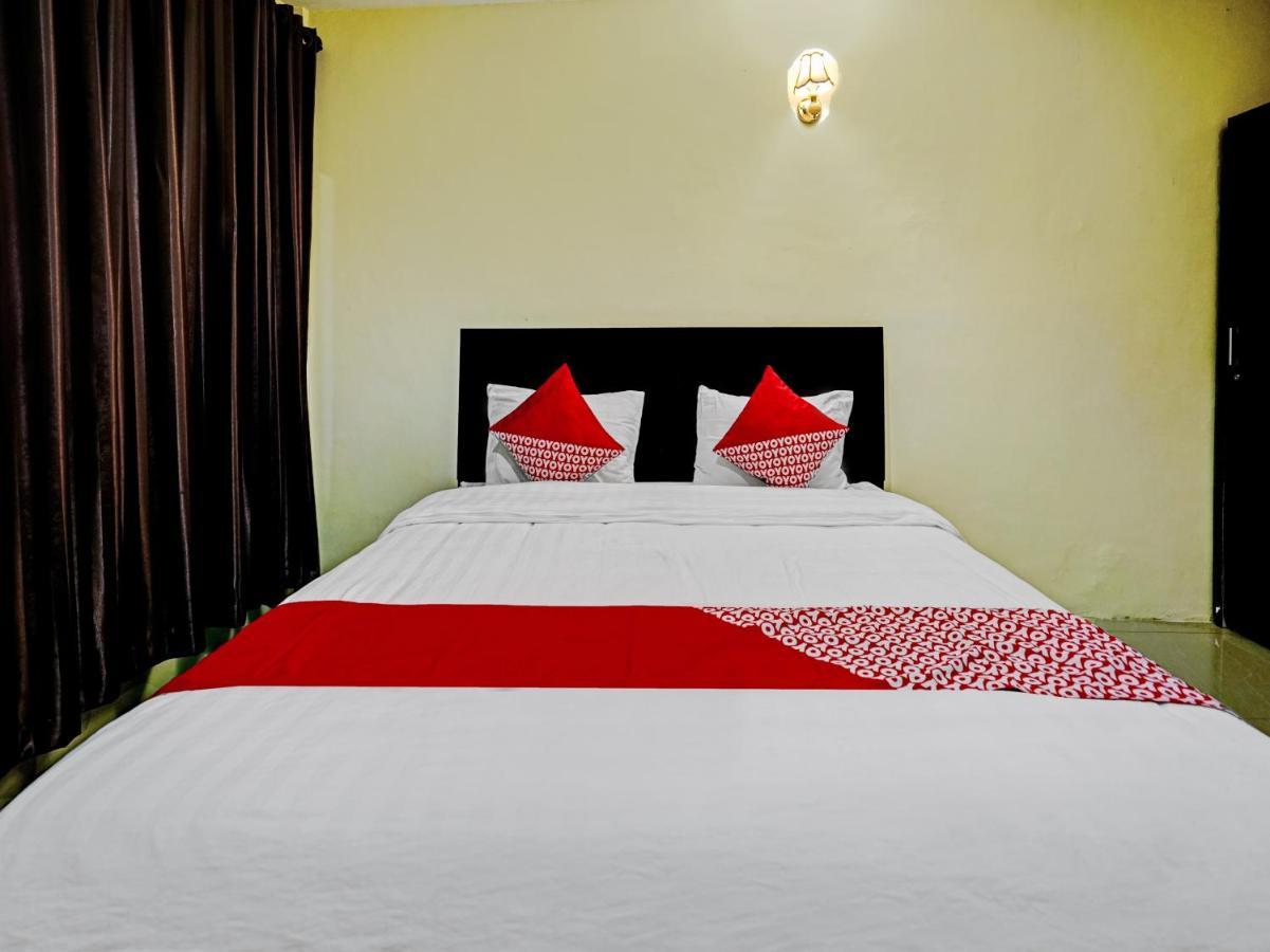Oyo 90331 Hotel Toba Shanda Parapat Ngoại thất bức ảnh